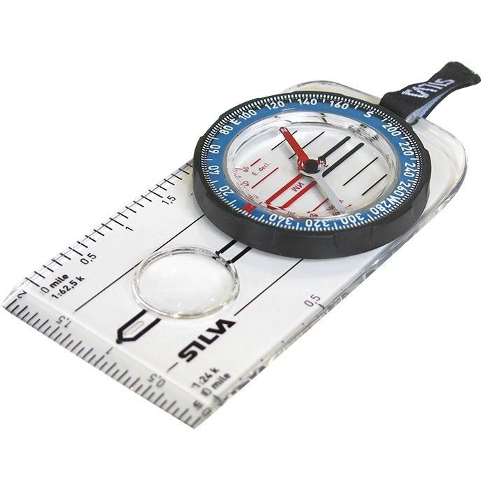 Magnifier-Enhanced Baseplate Compass